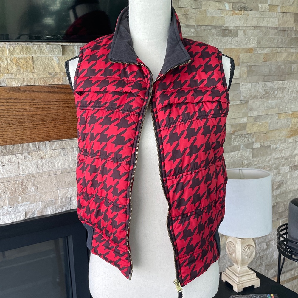 Liz Claiborne Red and Black Vest